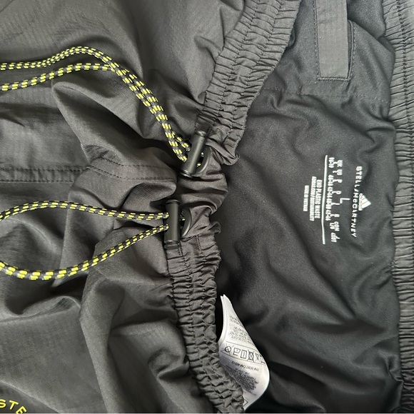 Adidas by Stella McCartney TruePace Running Shorts - Picture 6 of 6